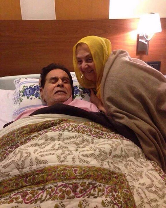WeeklyBollywood's tweet photo. Evergreen couple of Bollywood! #dilipkumar #sairabanu #erosnow #together #smile #evergreen #btown #bollywood #getwe… https://t.co/6D5Tm8U3Rd