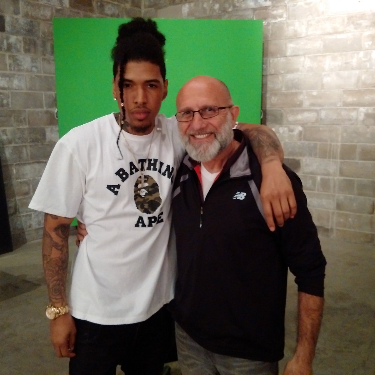 BondStStudio's tweet photo. Owner Robert DiScalfani and @AaronKnightNYC at @BondStStudio  #weknighted #papi https://t.co/gsfL98w60b