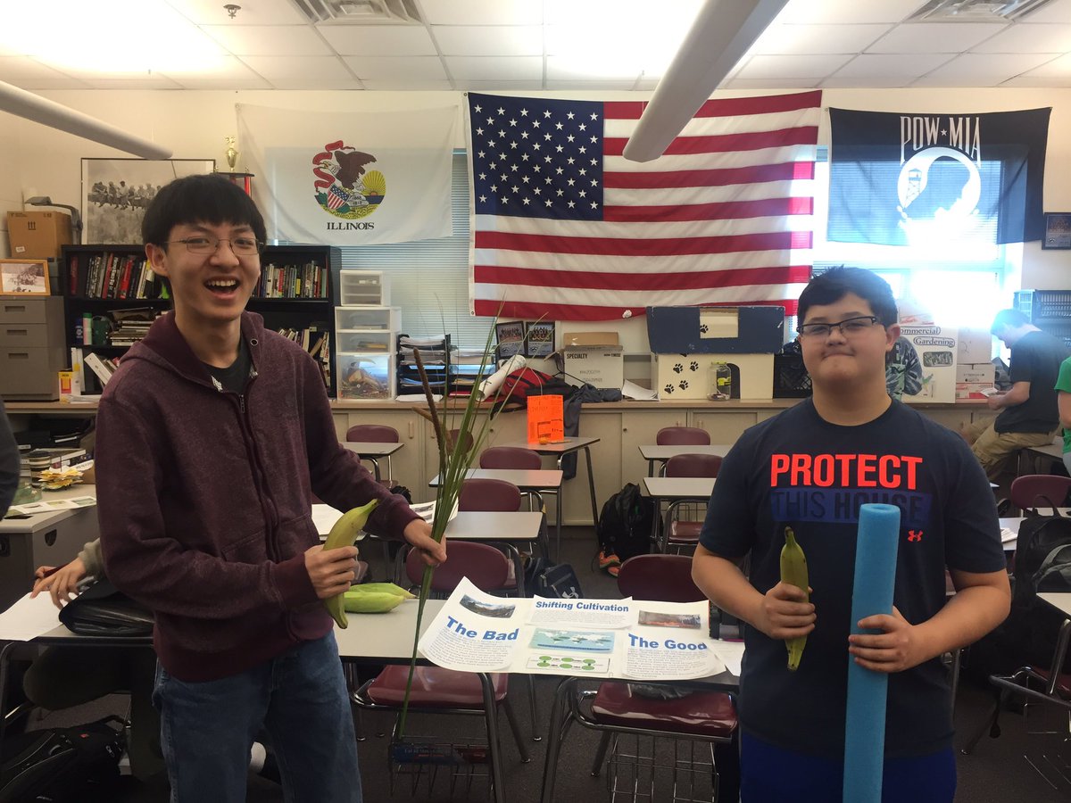 PSHSAPHumanGeo's tweet photo. Kenny and Craig are showing us what shifting cultivation is like. https://t.co/RIu9HoiuXK
