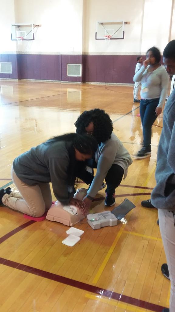 ILHR_Heart's tweet photo. Perspectives Charter school students did a wonderful job learning hands only CPR. #PCSEDU #HopOnTheChest https://t.co/3Yyt2G3xqH