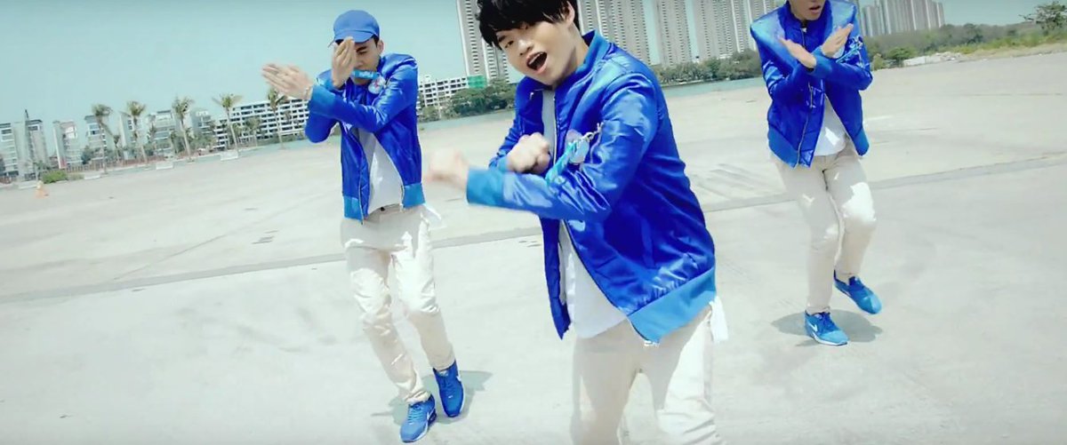BETWEEN15CM's tweet photo. [CAP] 160418  PON
 "Fly" GOT7 Cover by DP Growth
พลมีความแคปยากมากจริงๆ พี่พยายามแล้วลูก พี่ขอโทษ 5555 @BL_ponkoala https://t.co/9uR7Iof7ZY