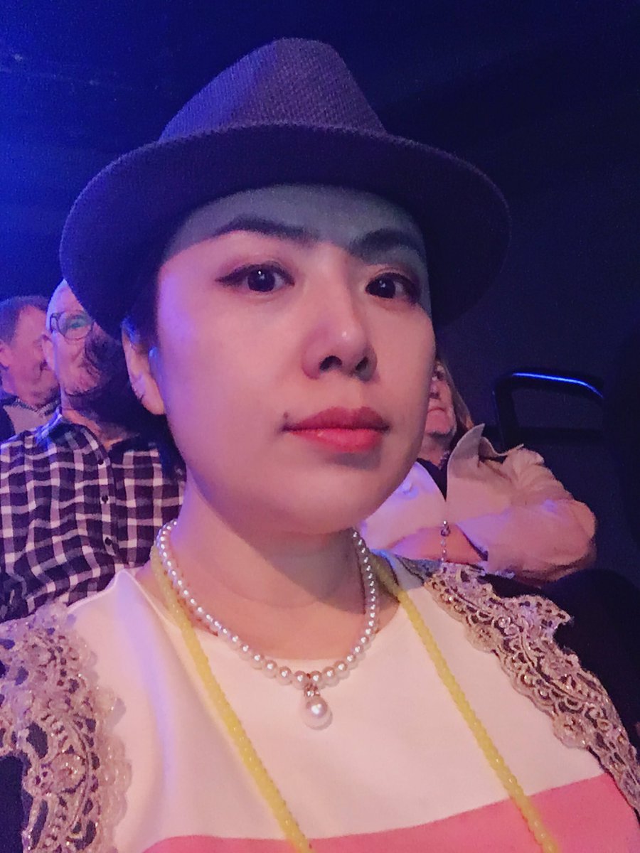 WindySWSA's tweet image. In the arena #selfiefreak