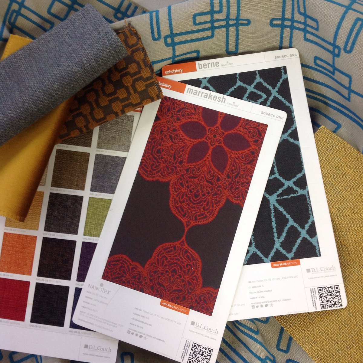 dlcouchinc's tweet image. Having fun this morning with Source One #upholstery
#BoldandBeautiful #patternfun #dlcouch