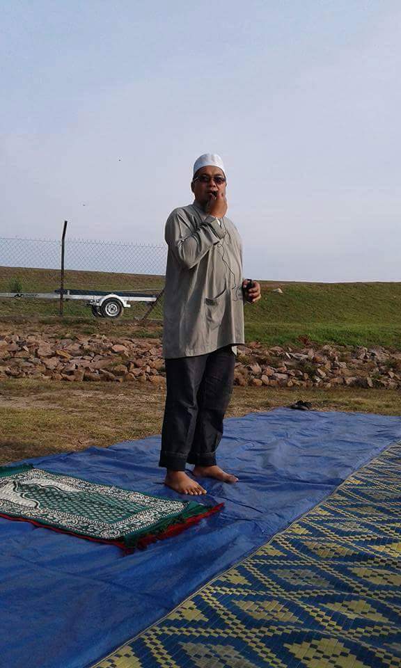 BuletinJohore's tweet photo. Solat sunat Isthiqha di Empangan Congok, Kampung Tenglu Besar, Mersing, Johor anjuran @sajholdings #SAJH https://t.co/NhdKwS5KpS