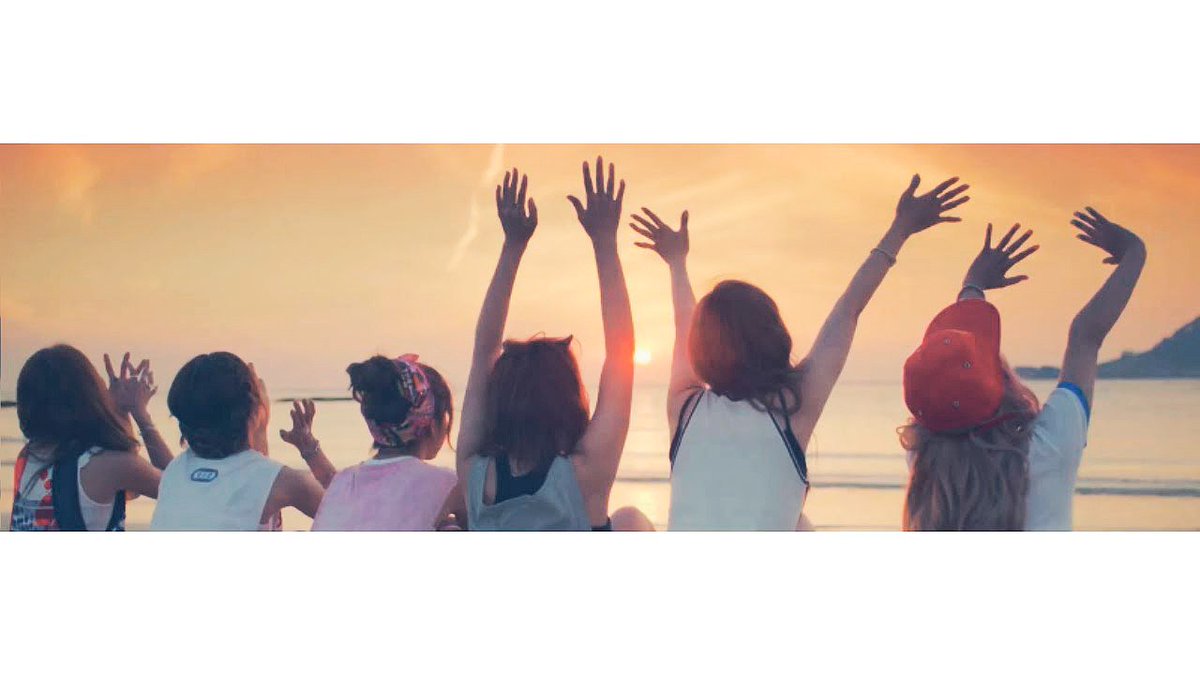 redmine93's tweet image. #에이핑크5주년
Панды кто есть? Сегодня.... (комент если вы знаете)