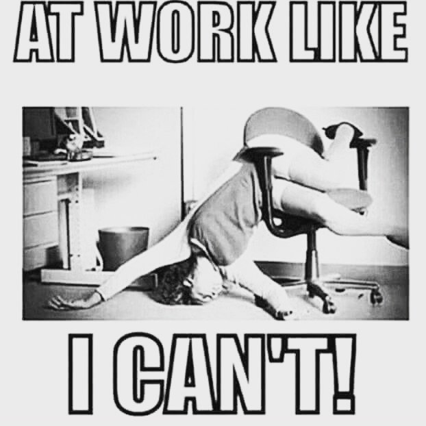 roseboy80's tweet photo. Monday morning so around 11h00 and the time doesn't move fast enough for you 😂 😅 😁 😉 😄 #mondaymood#cantdealwithit https://t.co/6QG0KPNB91