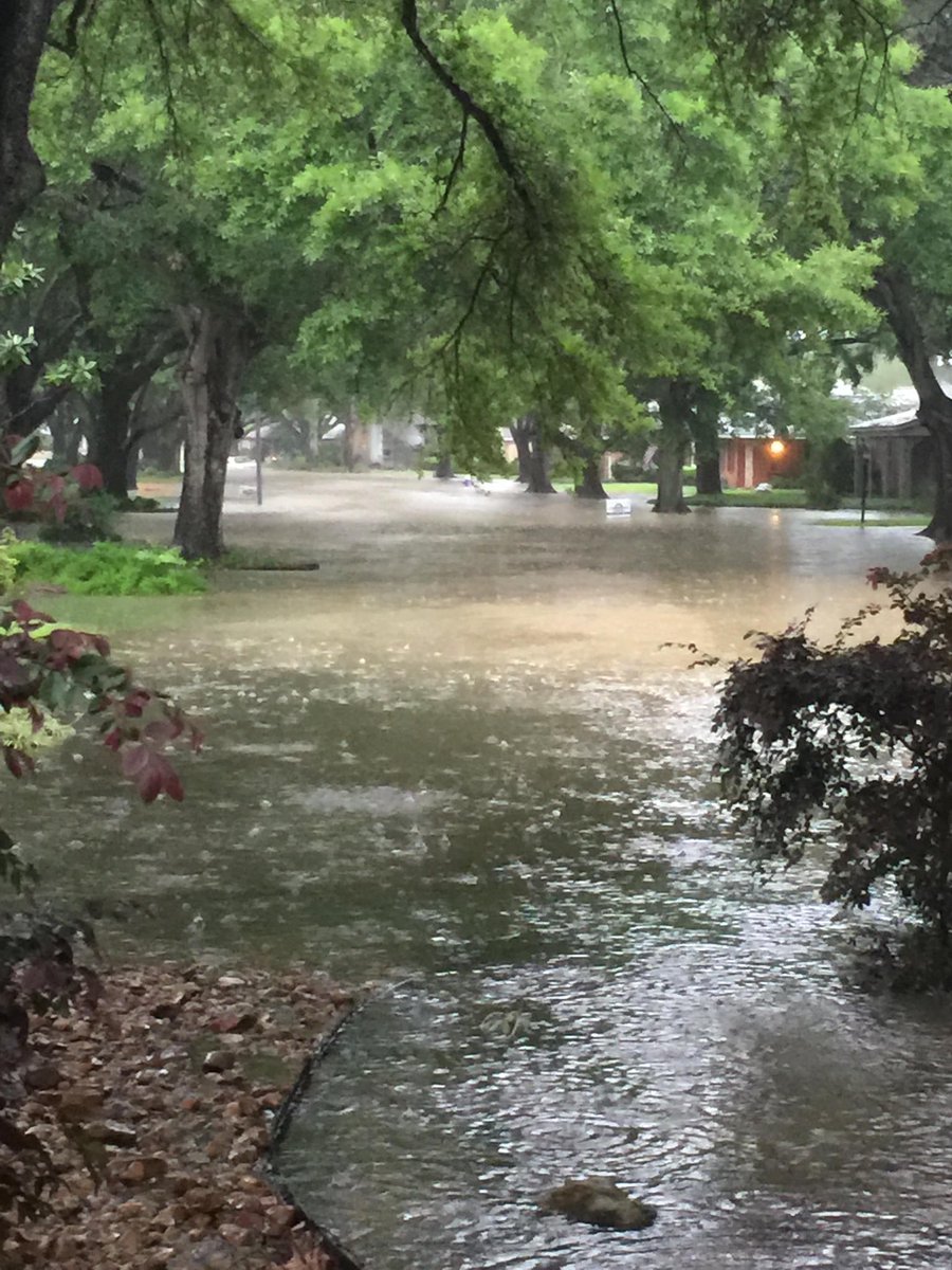 abc13eyewitness viewer sent this picture of flooding in Braeburn Valley