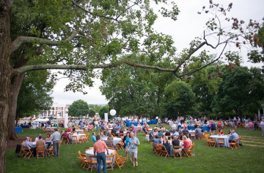 Don't wait to register- early bird pricing ends May 5! bit.ly/1zHTnAn #uvareunions
