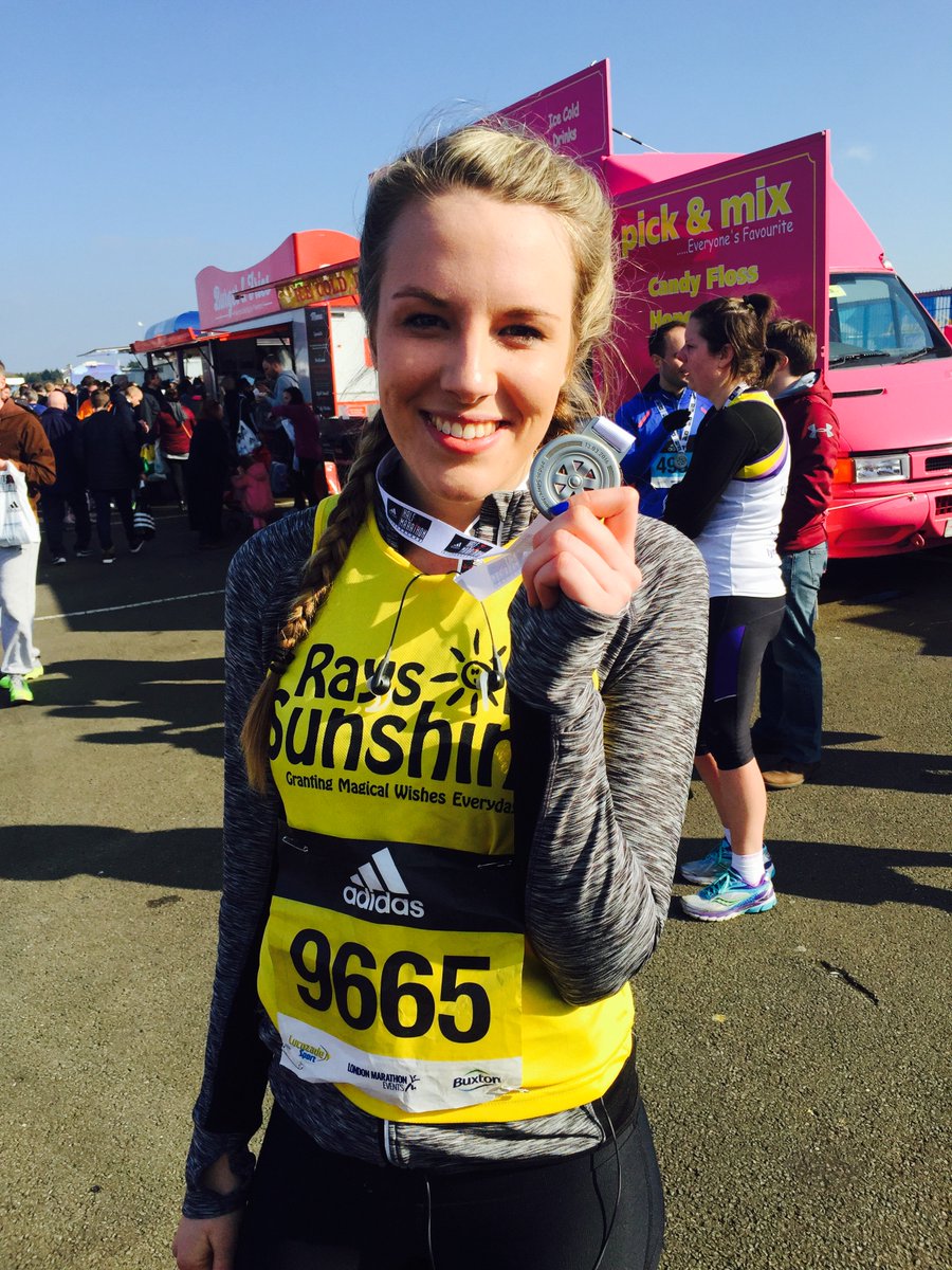 Ve_HeadQuarters's tweet photo. Good luck to Ve's @luciescholey running the #LondonMarathon this weekend! https://t.co/sJ0INUeGU7 @RaysofSunshine https://t.co/gMVCPeABQy