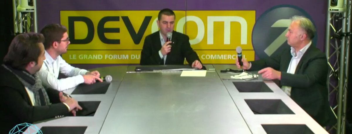 DevComLyon's tweet image. Les secrets de la réussite des e-commerçants lyonnais qui (sur)performent lors #DevComLyon bit.ly/1Tf0Rb8