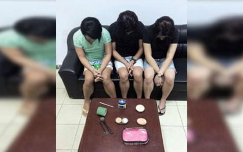 DCHomos's tweet photo. 41 men arrested in 'gay raid' of Kuwait massage parlor

https://t.co/l7ovX0xmVu https://t.co/wBkb7S7Rue