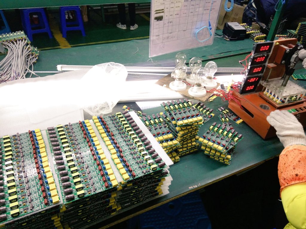shoponclick's tweet photo. Testing the led tube driver https://t.co/dvLqbbKoJL
