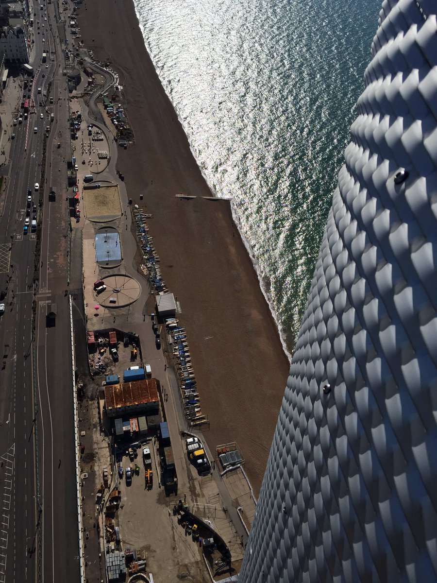 edgeropeaccess's tweet image. Another day another dollar, you wanna play give me a holla! #i360 #ropeaccess #brighton