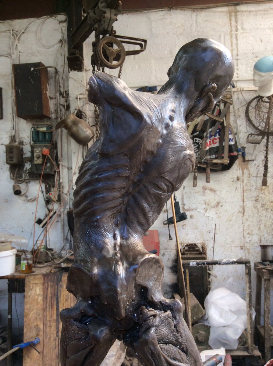 More #sculpture courses in Oxford next, after our adventures <a href="/morbidanatomy/">Morbid Anatomy</a> <a href="/MuseumVrolik/">Museum Vrolik</a> eleanorcrook.com/news/