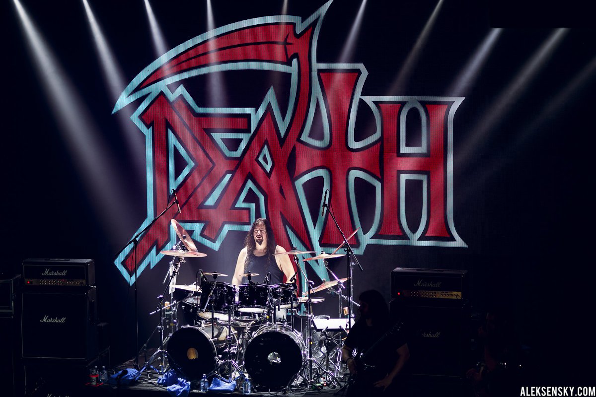 valeksensky's tweet photo. Photos from #DeathDTA show at @auroraconcert, 14.04.16:
https://t.co/sIMWBhoPk2
@DeathOfficial @GeneHoglan #Death https://t.co/nmvauIKGL9