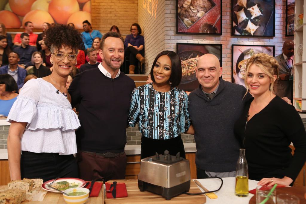 thechew's tweet image. It&apos;s double the fun w/ @GeorgeLopez &amp;amp; @MonicaBrown as we satisfy those nightly cravings all hour long! #TheChew