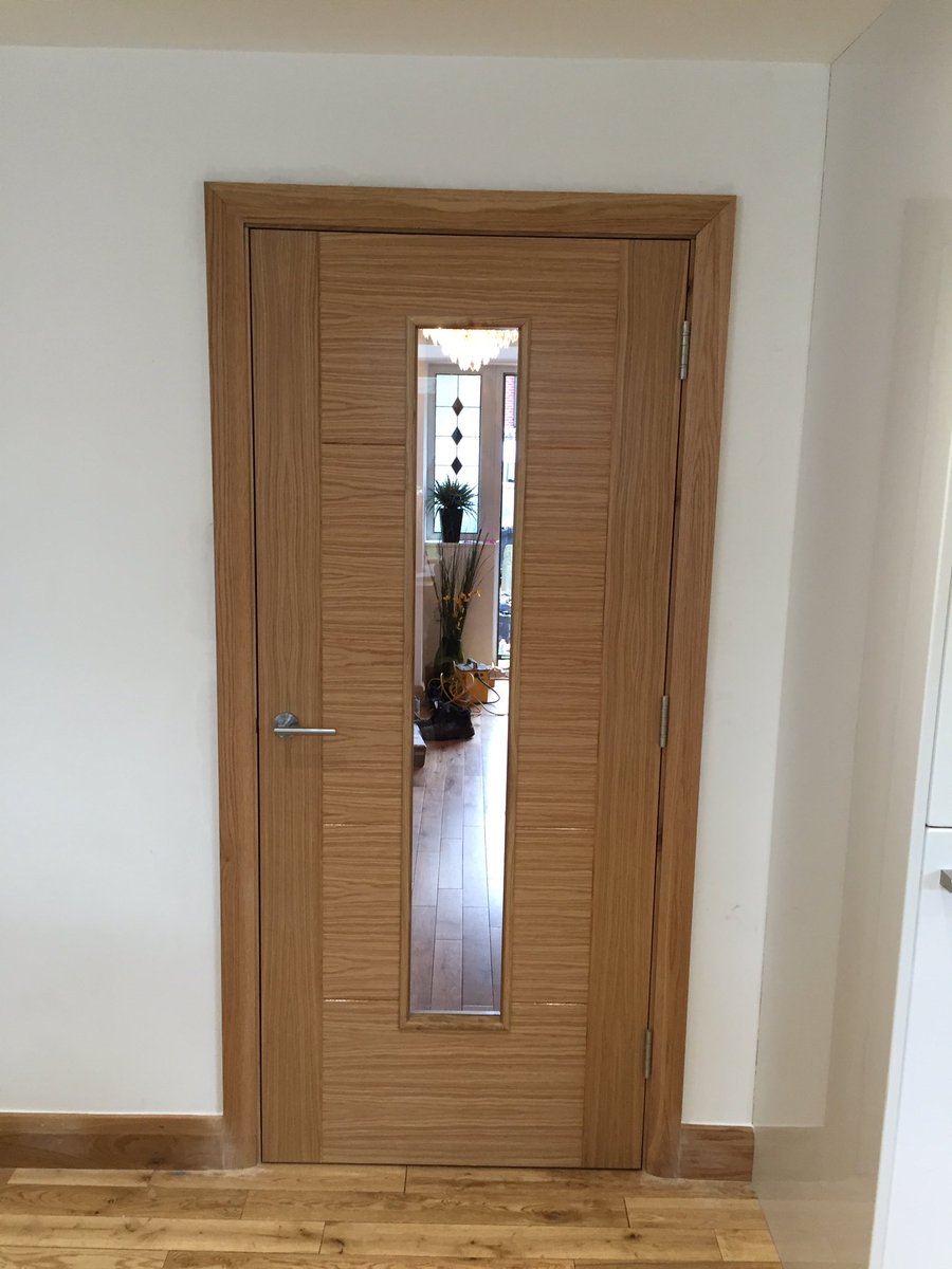 Fitted by me <a href="/TGJoinery/">TG Joinery</a> 
Oak frame Door architrave skirting &amp; flooring  #firedoor