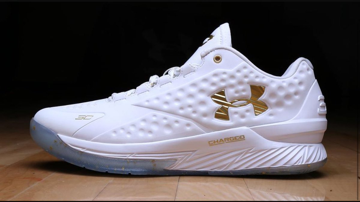 unclefootfire's tweet photo. Anyone interested? Size 11.5 https://t.co/nzcYOZnO48
