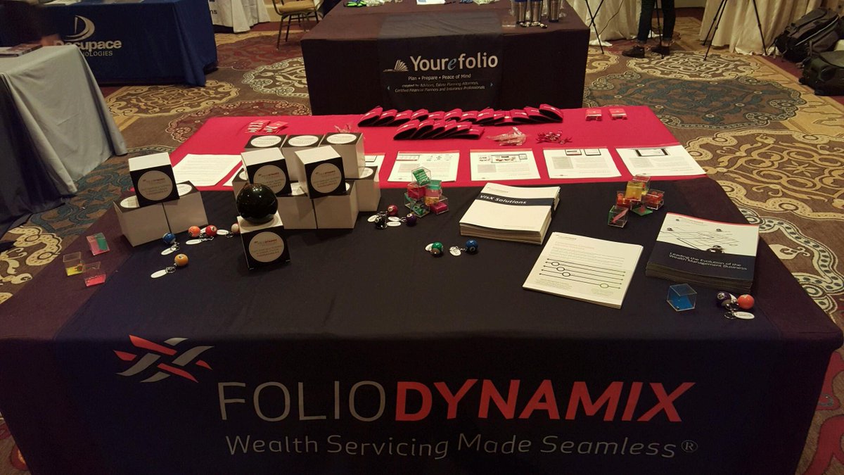 TechLeadersConf's tweet photo. @FolioDx has the best schwag but where's Jonathan? #TL2016 https://t.co/FlcFuEnuiW