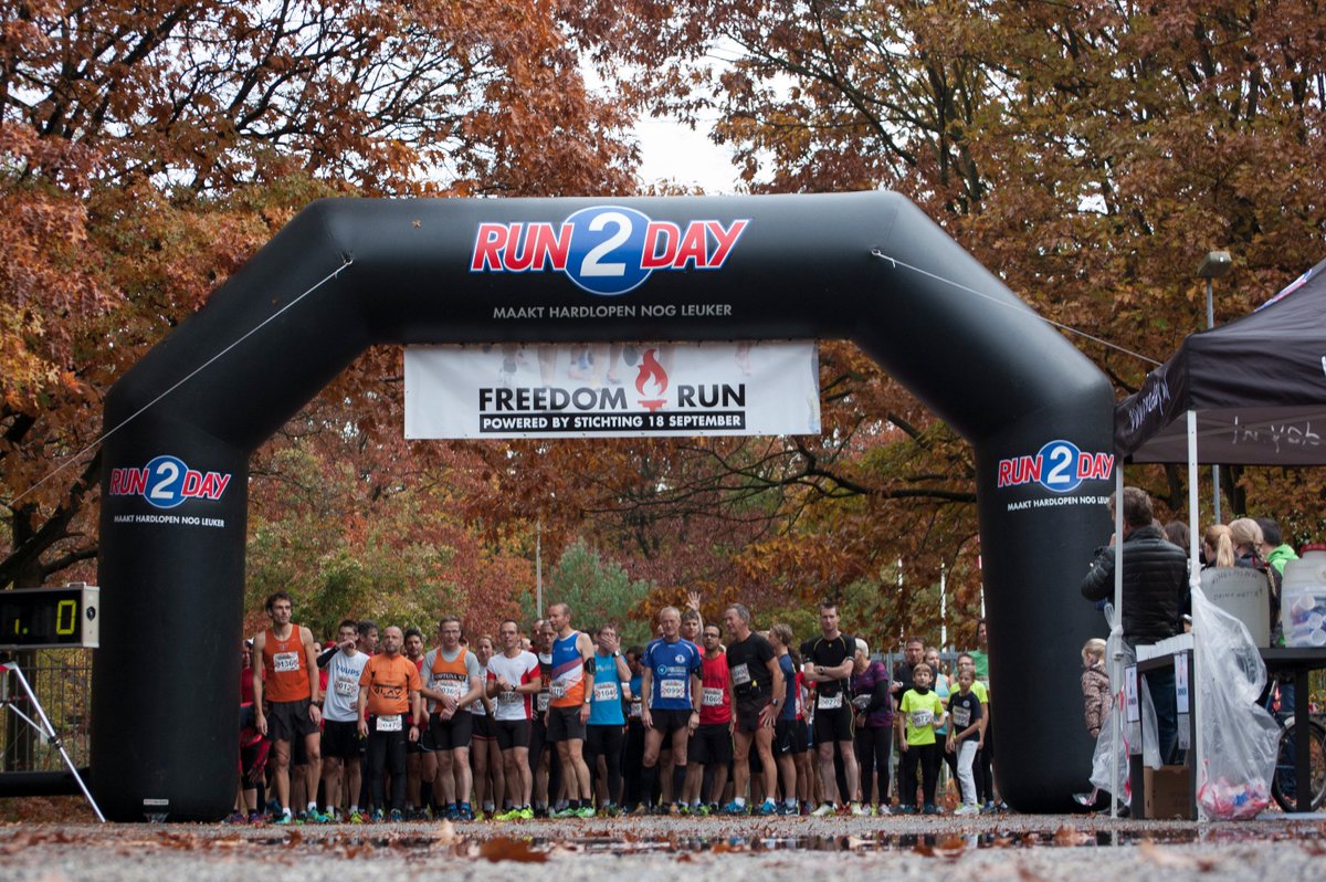 Loopstad's tweet image. Freedom Run 2016 inschrijven op: bit.ly/1SVnvTb
Volg ons op Facebook: bit.ly/1RkiN4I
