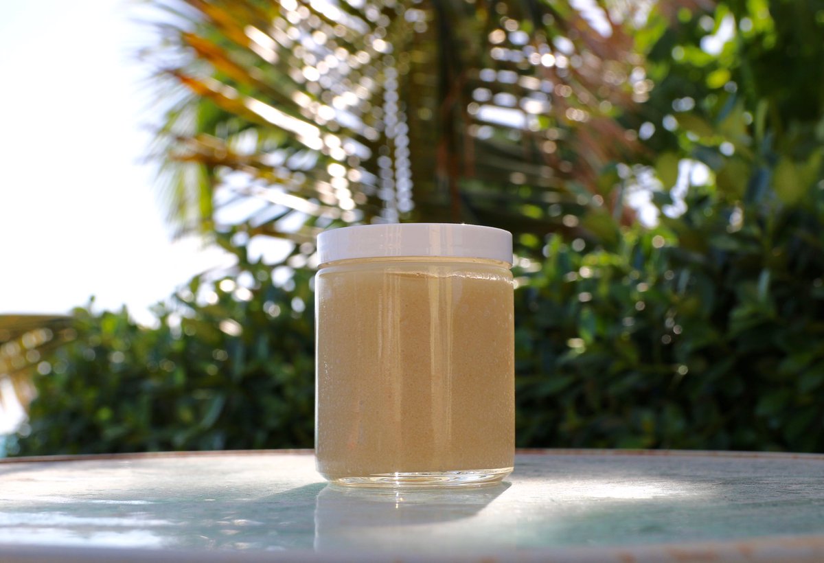 willowood_co's tweet image. sneak peak of an upcoming product! #maylaunch #skincare #willowoodco