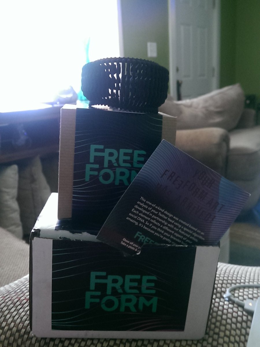 FHNTKing's tweet photo. #Freeform I cannot believe my bracelet came. It looks so awesome. I love it so much https://t.co/RN6mymnmhd