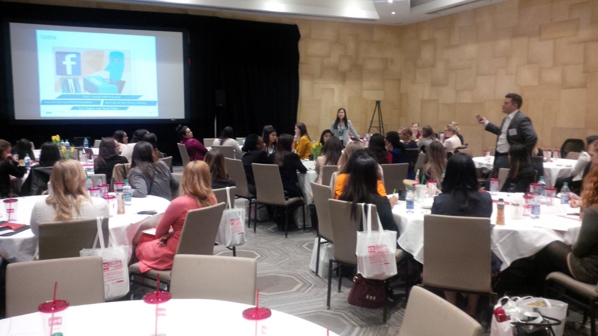 vix_ng's tweet photo. Our @KPMG_Canada Talent Attraction team is giving great advice about social networking at #B2L2016. https://t.co/xUtLLSBk2u