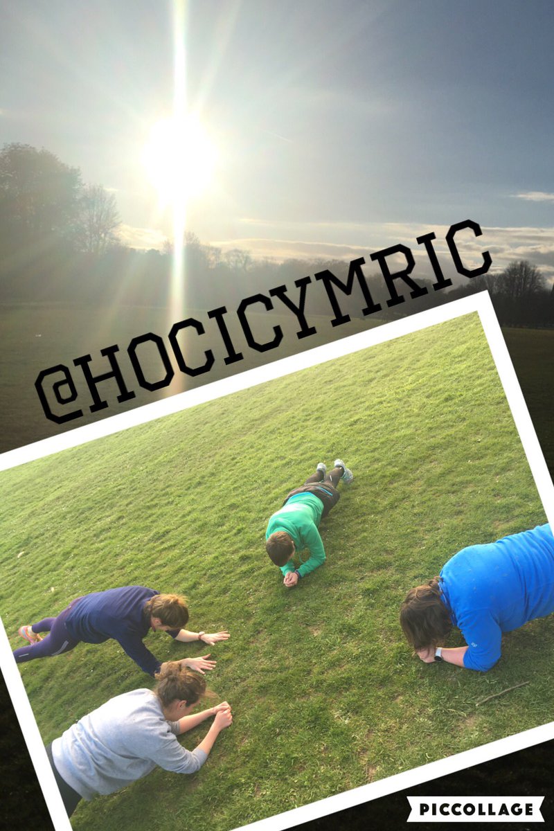 HociCymric's tweet image. Diolch @LlinosaNia am circuit heno! Croeso i bawb ddod wythnos nesa am #PlankOff