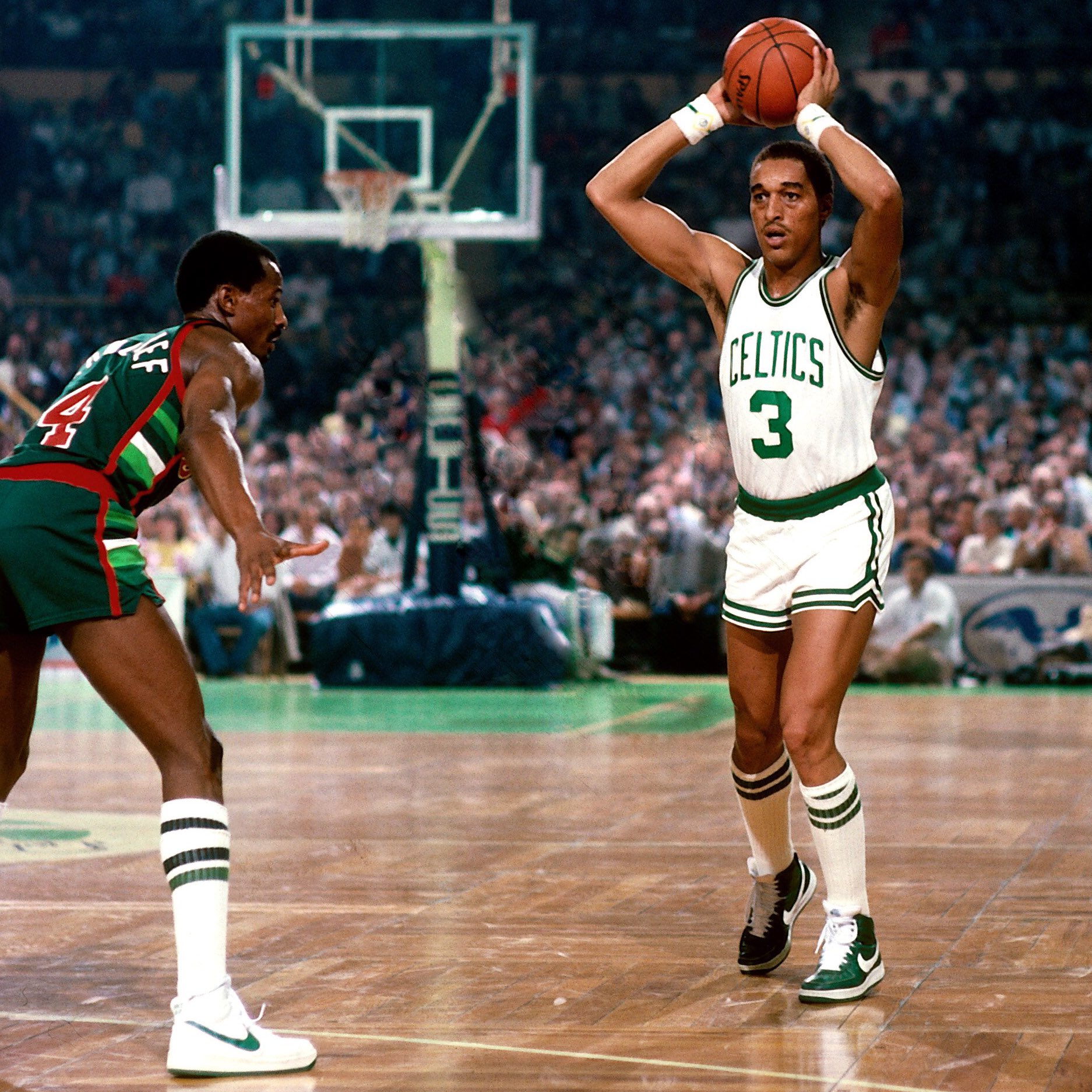Sidney moncrief deals