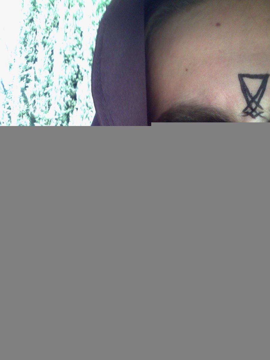 Had a good Dark vs Light photoshoot Sunday, more to come :)
#priest #demonic #makeup #scary #photography