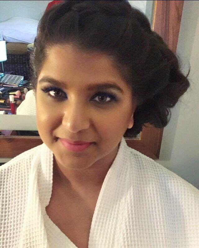 designedbyhenna's tweet photo. Beautiful Manvi at her sisters wedding! #mualondon #weddingparty #bridesmaids #makeupartist… https://t.co/Uz2LlVfwnm https://t.co/tzdtWaMfl1
