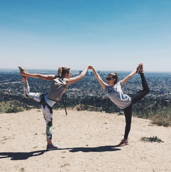 trendly's tweet image. Grab a friend and do something inspiring together. Moment by @smellllen wearing @WERKshoptweets ~ #beTrendly