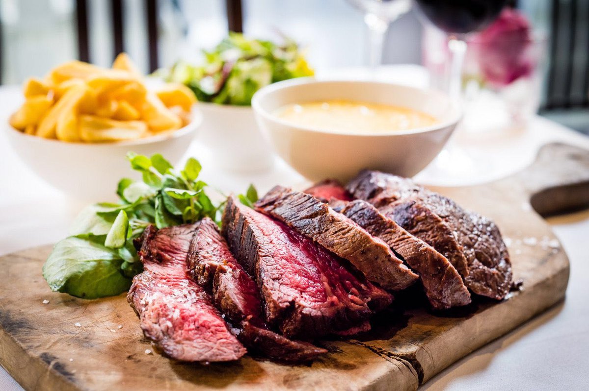 Vr. 20 mei jaarlijkse vastgoedlunch.Waar? Heracles Almelo, geef je nu op! Meer info kijk op letslunch.nl