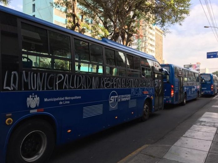 uterope's tweet photo. 5 pasos para entender el chongazo por la anulación de contratos de la Reforma del Transporte https://t.co/TYtiWcOrQy https://t.co/8ONnqDYmiI