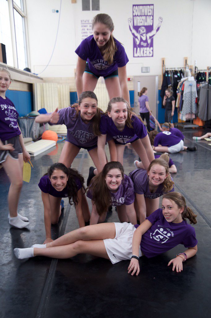 SWSuperFanClub's tweet image. Heading to St. Peter for the 1st track meet of the year.  #Swtrack&amp;amp;field