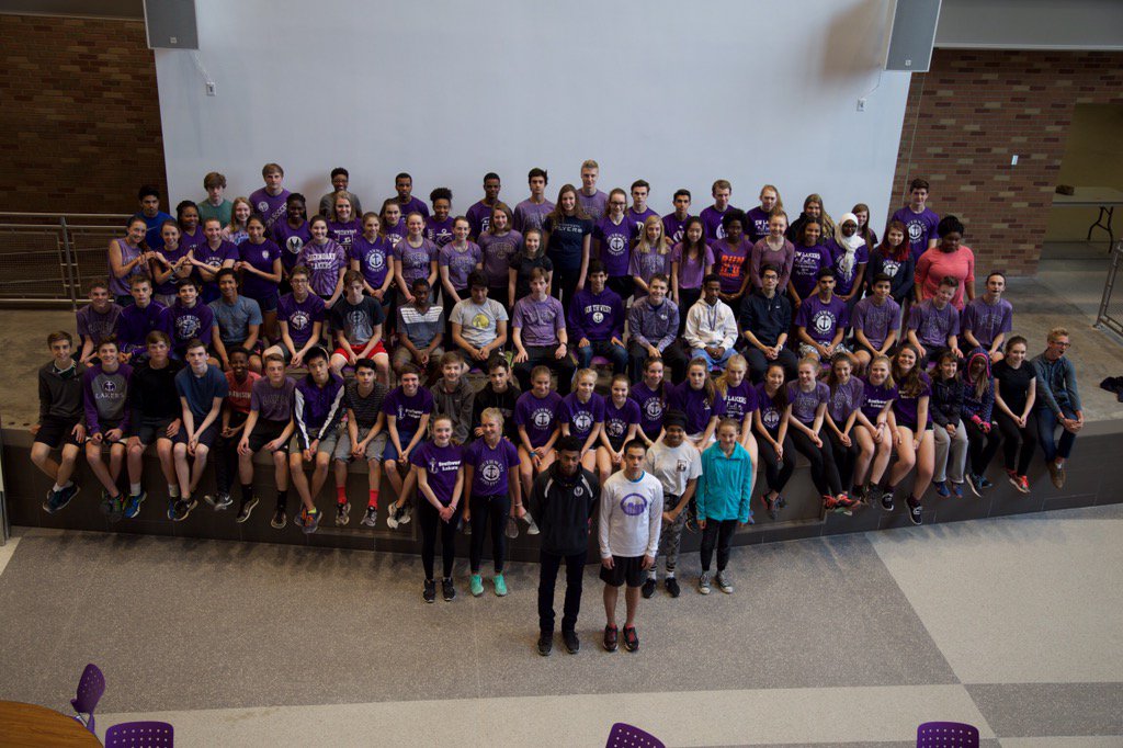 SWSuperFanClub's tweet image. Laker track 2016