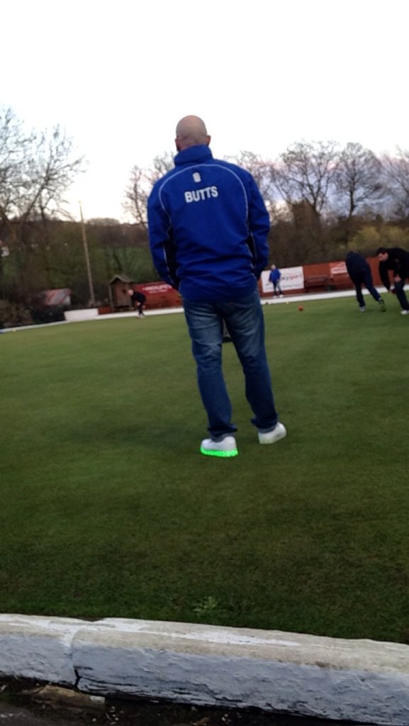 Kirkheatoncon's tweet photo. Some flashing shoes made an appearance tonight at the bowling #upthecon #flashingshoes https://t.co/1Lh6cHmNpg