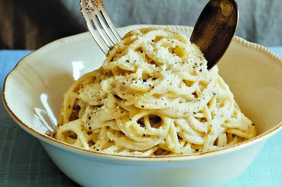 Fontana Candida tweet media