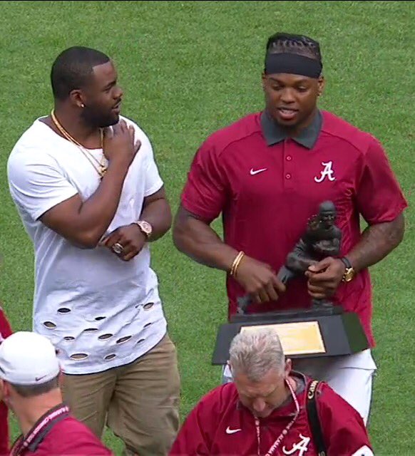 BamaPride4Ever's tweet photo. "Double Trouble" #RBsU #Heisman 🏆 #WeLiveIt #RollTide https://t.co/xEE1uKQguV