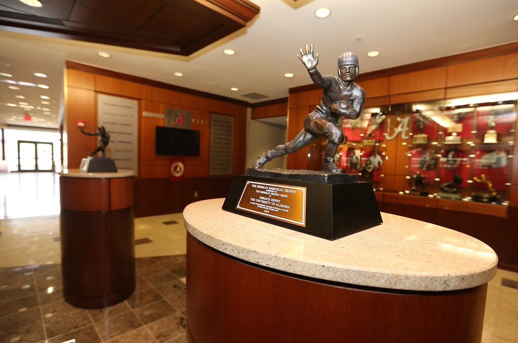 BamaPride4Ever's tweet photo. "Double Trouble" #RBsU #Heisman 🏆 #WeLiveIt #RollTide https://t.co/xEE1uKQguV