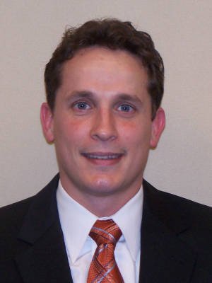 cornellsun's tweet photo. BREAKING: @Princeton_Hoops associate head coach Brian Earl to be named next head coach of @CUBigRedHoops https://t.co/5RNVaxjuBV