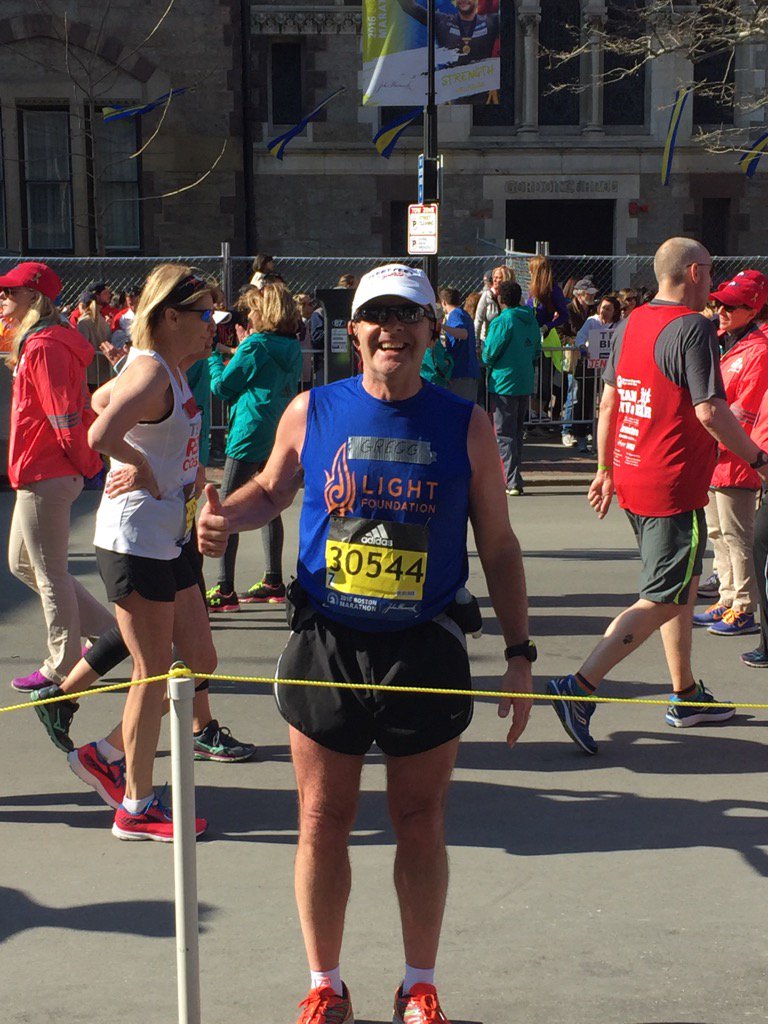 LightFoundation's tweet photo. Go Greg!!! Congratulations and thank you for running for us! #RunBold #LFSpeedofLight https://t.co/tU7NAQxptf