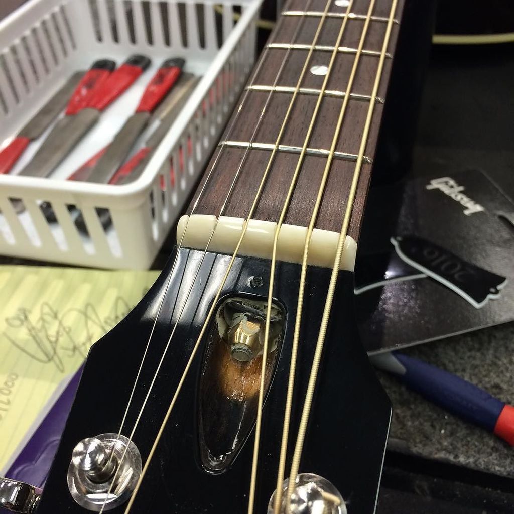 zachselindh's tweet photo. Just put the finishing touches on this bone but for a customer's #gibsonj45. I've been for… https://t.co/ArrfB6UebV https://t.co/OXQkP27V3X