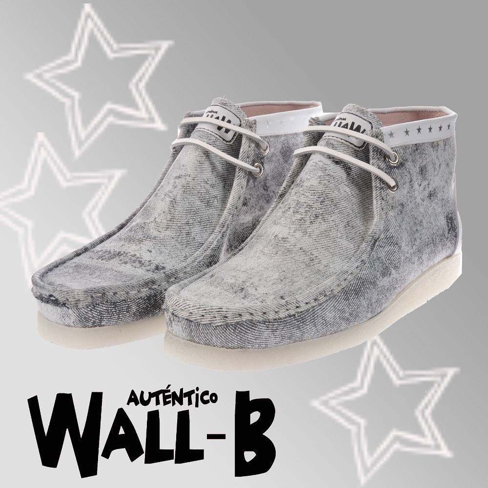 autenticoWallB's tweet photo. Eres fiel al jean look?? 
https://t.co/Mhe5I0Y1rP
#jean #wallb #whitejean #design #shoes #star https://t.co/ThUDIJmJBO