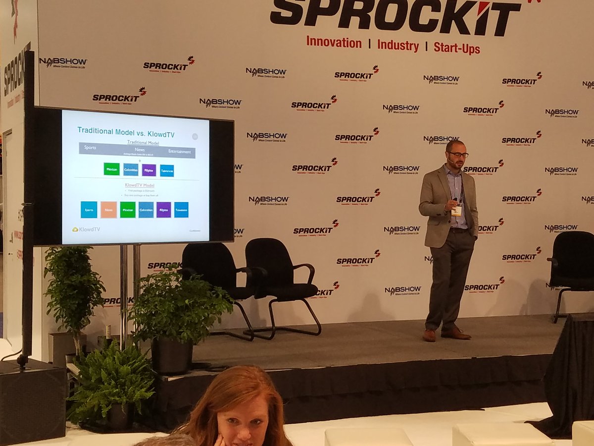 VizSense's tweet photo. Great presentation @KlowdTelevision ! These guys rock! #vizSense #SPROCKIT @VizSense is ready to collaborate. https://t.co/u5fy2mecF8
