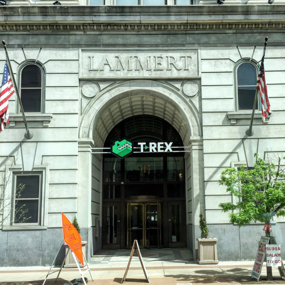 prouknow's tweet image. Moving day at the office. Loved our time at T-Rex. Great incubator for startups in St. Louis. #STL