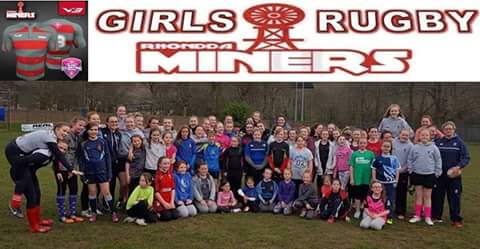 Cardiff_RugbyW's tweet photo. Thanks to our Blues players @aimthompson7 @KiraPhilpott @gower_rhian for supporting launch tonight. #PuttingBackIn https://t.co/6x8DITaCYQ