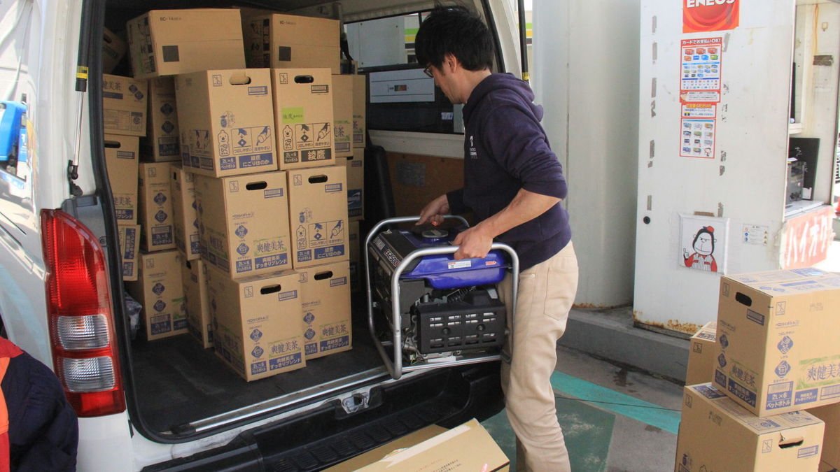 virginianpilot's tweet photo. .@operationblessing heads to Japan, Ecuador to help with Earthquake relief. https://t.co/zmm6HyOlfA #Fiveby5 https://t.co/7sorAPUkyr