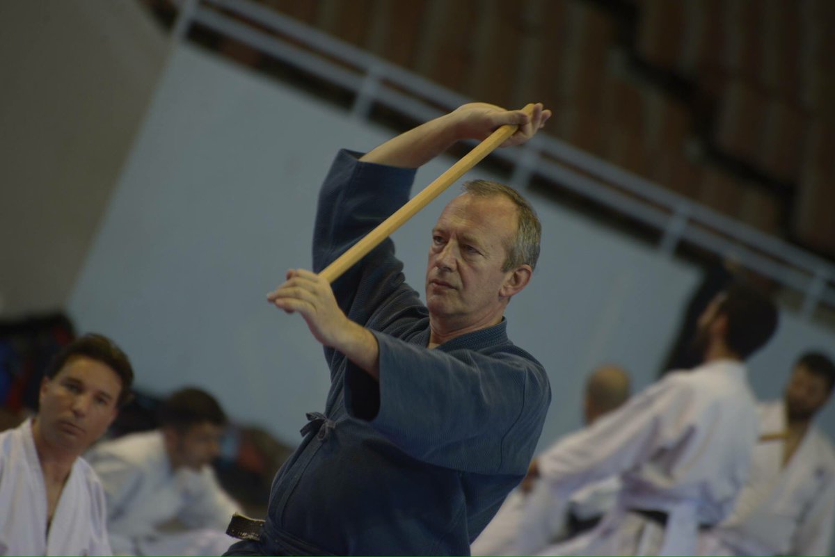 BasingSobukai's tweet photo. Next course on Thursday! Takeda Ryu Nakamura Ha #jodo #basingstoke @BasingSobukai https://t.co/Y7hfGjBoEg