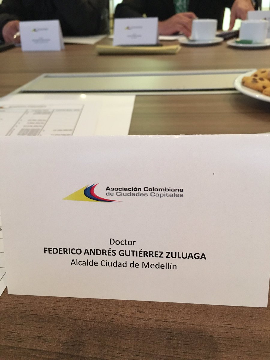 En Bogotá en reunión de Asociación Colombiana de Ciudades Capitales.